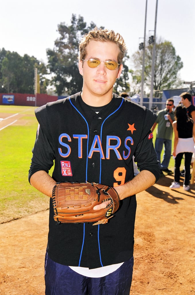 When He Rocked Tinted Yellow Glasses For an MTV Event