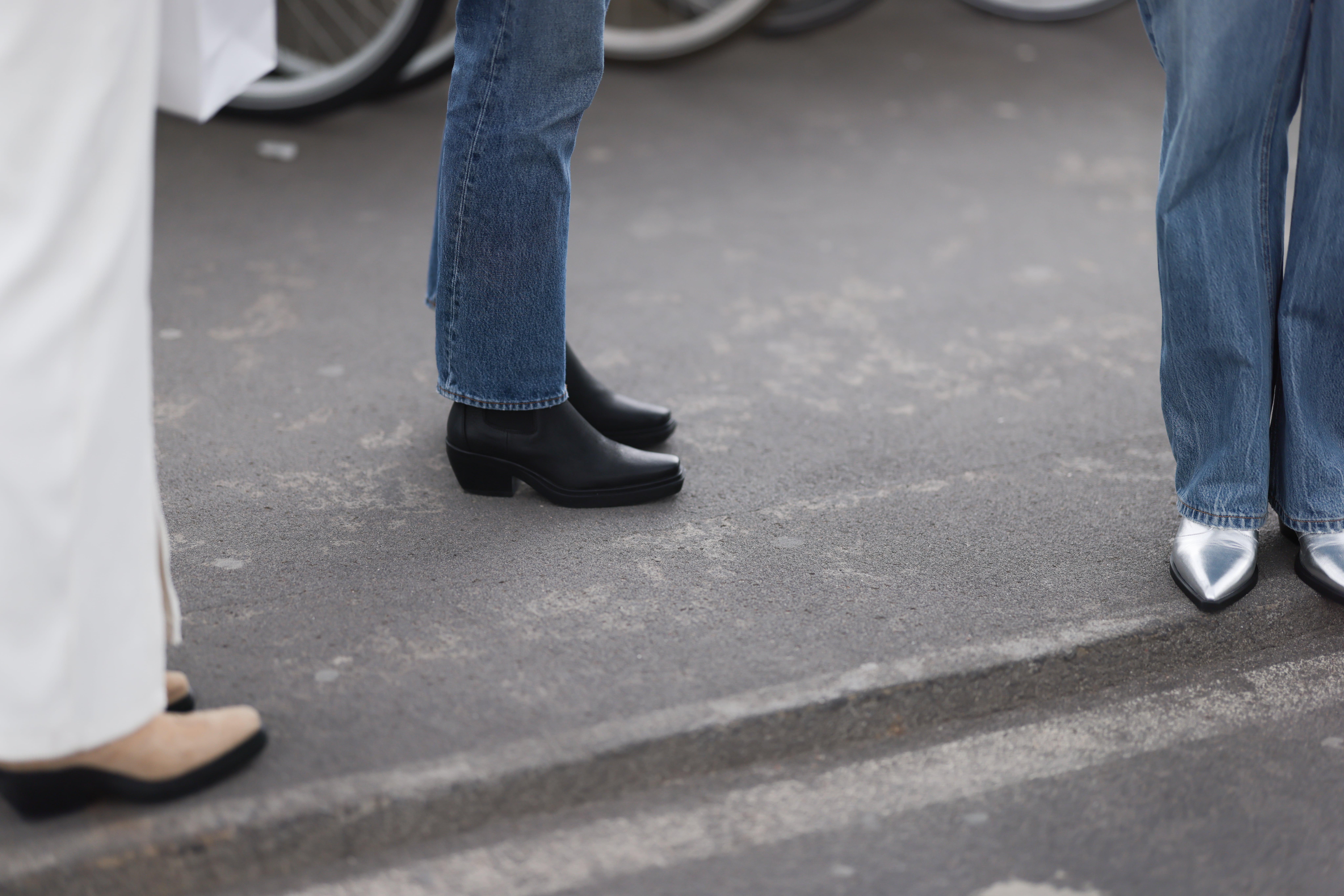 How To Wear Ankle Boots With Jeans This Winter