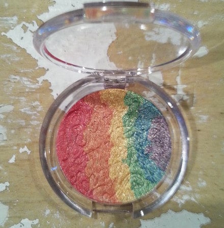 FaceCandyCouture Rainbow Highlighter multi-color Illuminating Pressed Powder ($18)