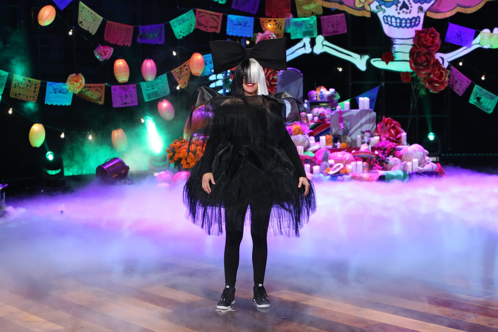 Celebrities Dressed as Celebrities on Halloween | Pictures | PS Celebrity