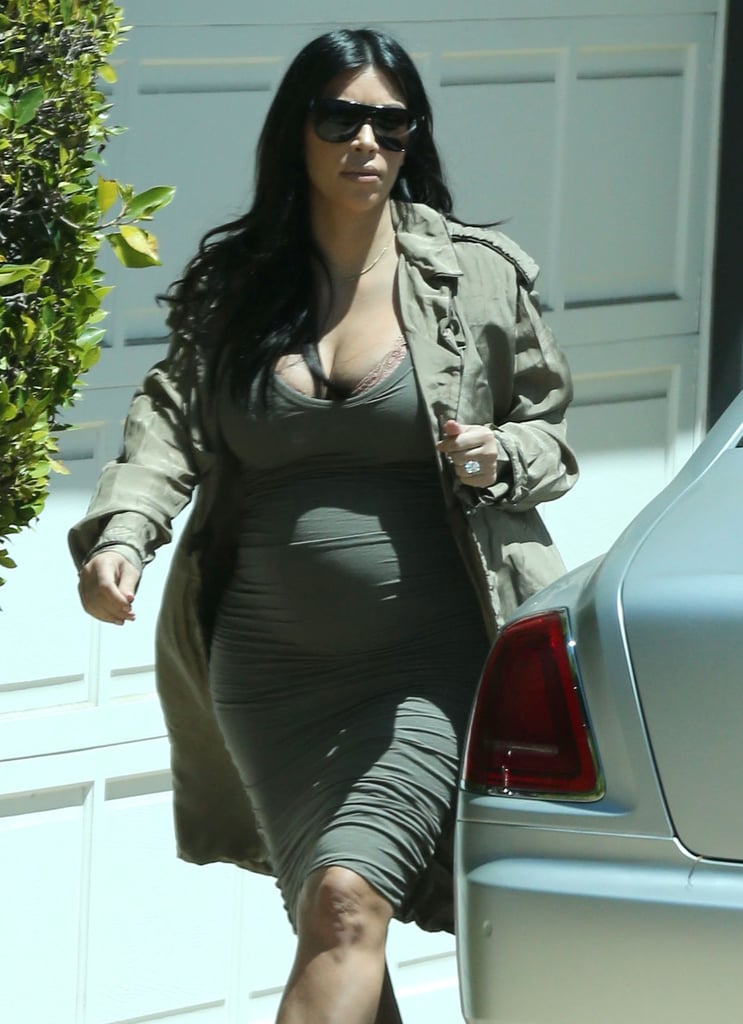 Kim Kardashian Baby Bump in LA Pictures August 2015