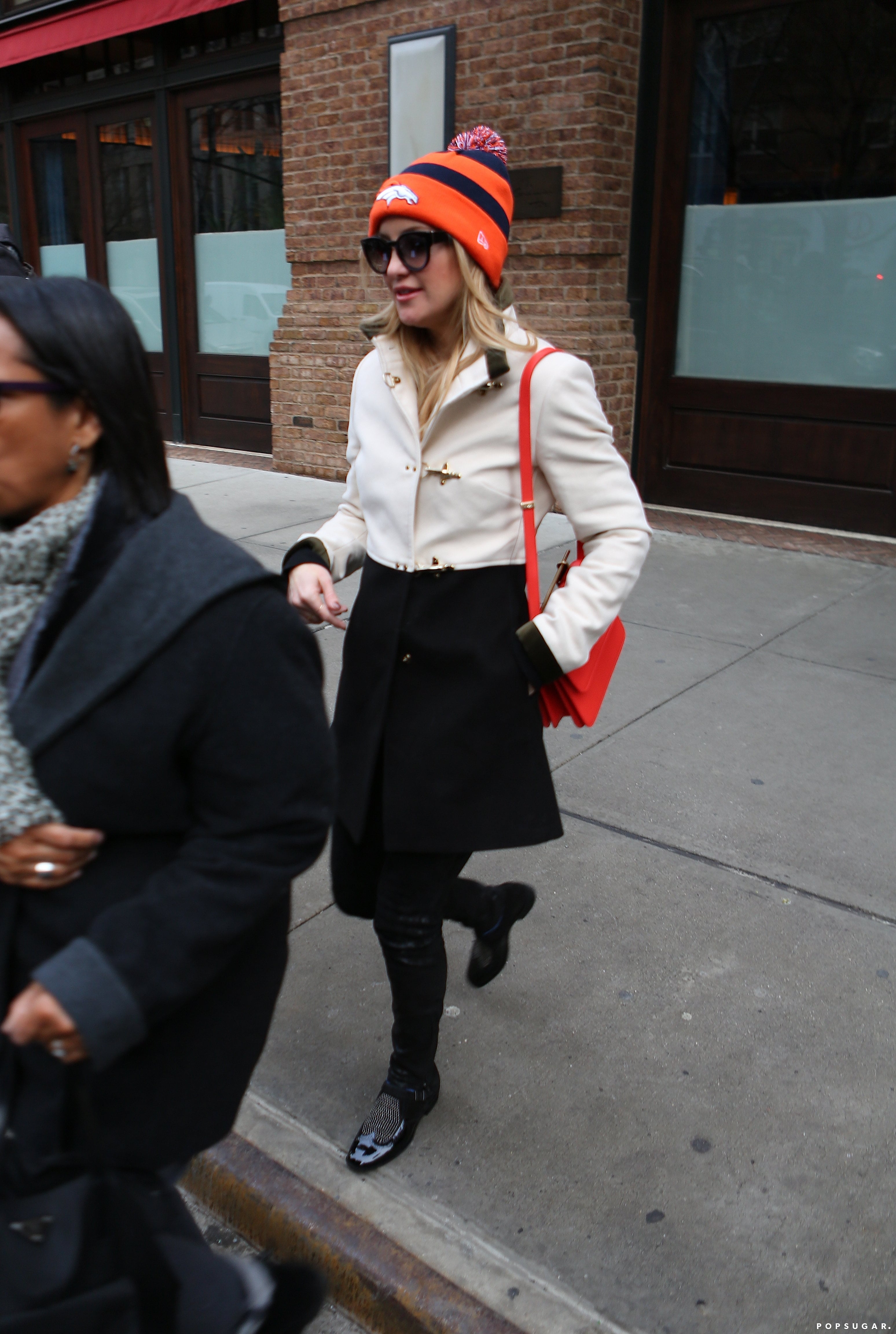 Kate Hudson Wearing a Denver Broncos Hat