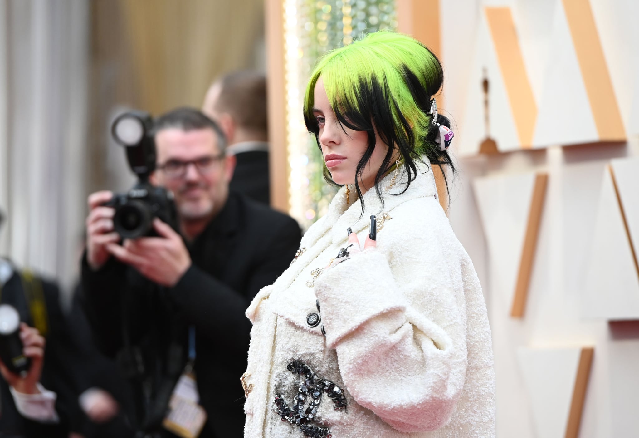 Billie Eilish S Hair At The 2020 Oscars Billie Eilish S Chanel