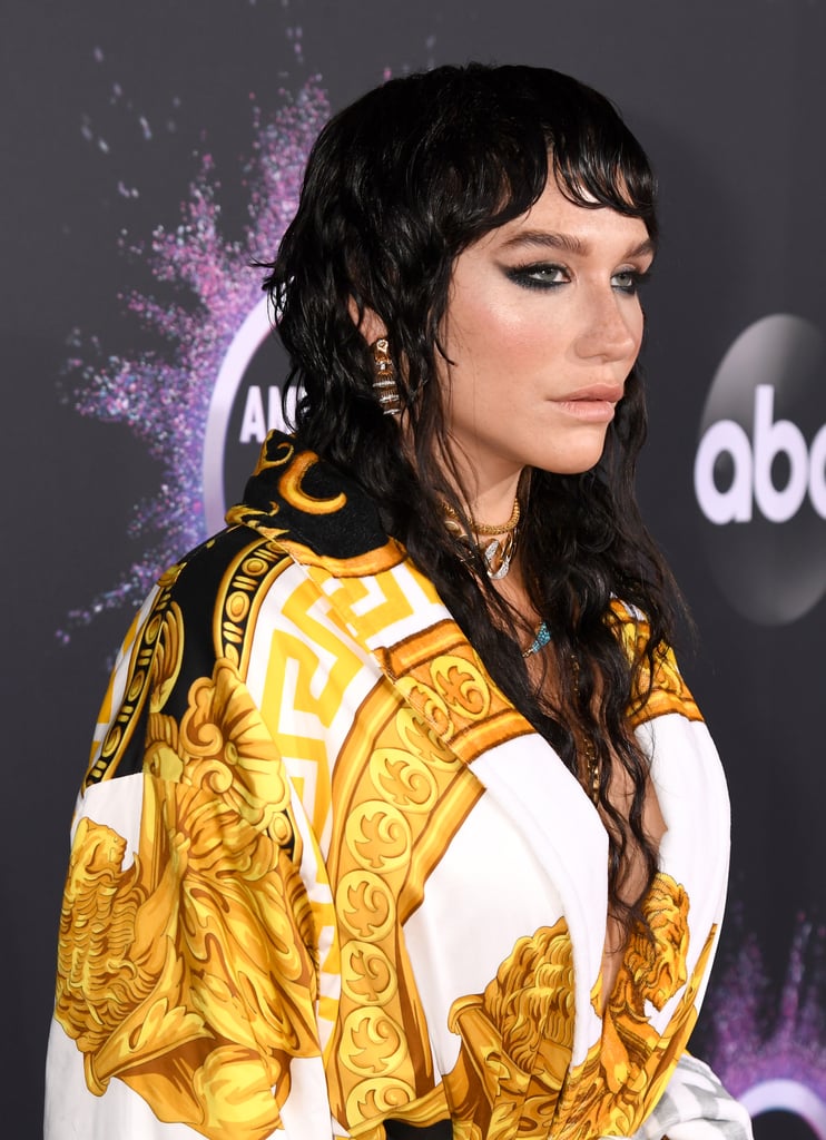 Kesha at the 2019 American Music Awards