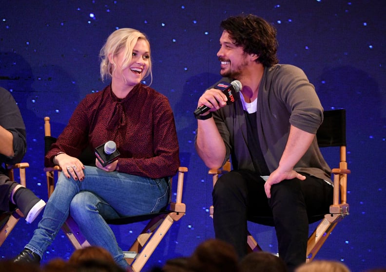 NEW YORK, NY - OCTOBER 06:  Eliza Taylor and Bob Morley speak onstage at the WBTV Panel Block: The 100 panel during New York Comic Con at Jacob Javits Center on October 6, 2018 in New York City.  (Photo by Dia Dipasupil/Getty Images for New York Comic Con