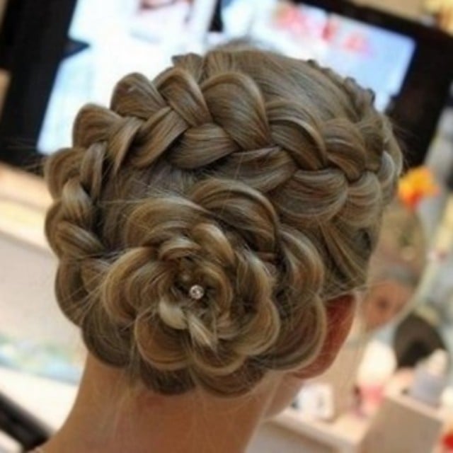 Flowerlike Braid Flowerlike Braid