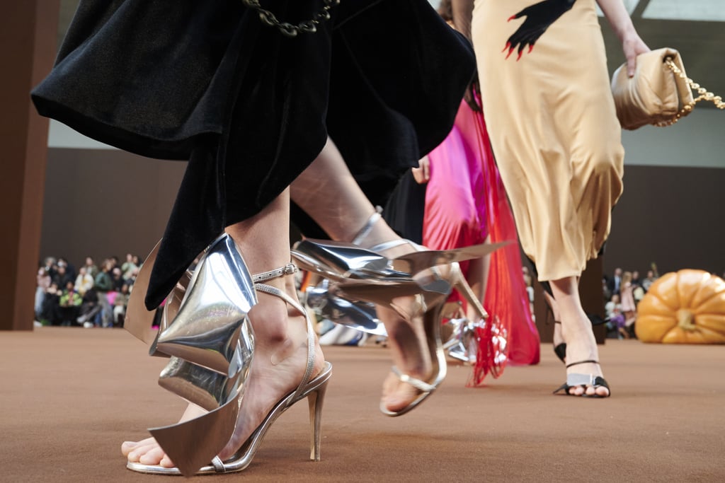 Loewe's Silver Bow Heels During Its Autumn 2022 Runway Show