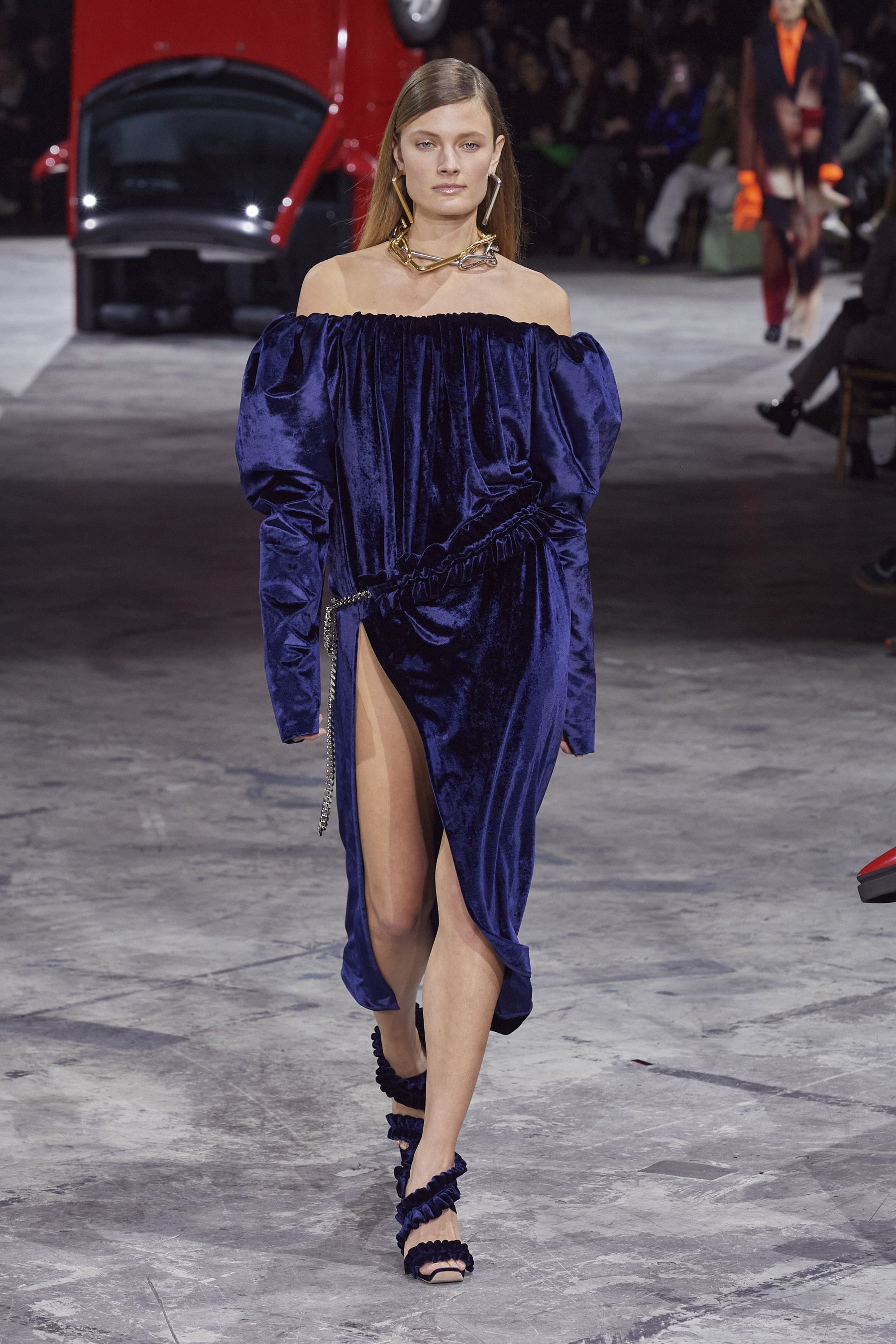 Off white blue velvet dress sales