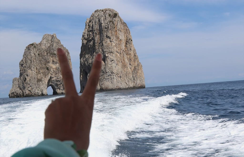 Beyoncé and JAY-Z's Family Vacation in Europe Pictures 2018