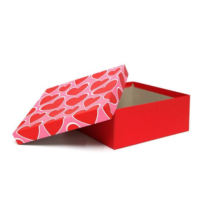 Something Simple: Spritz Valentine's Day Square Gift Box Heart Pattern