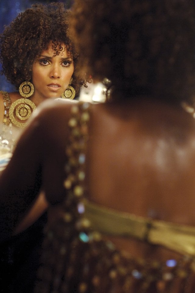 Halle Berry as Frankie in Frankie & Alice, 2010