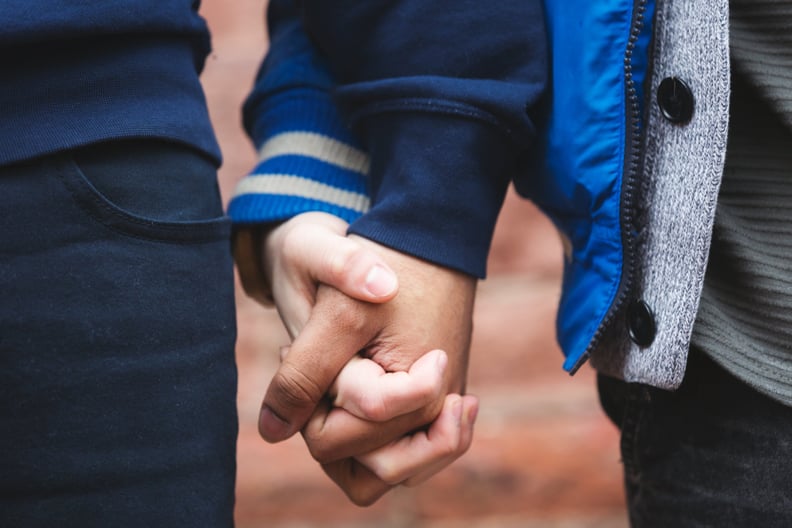 tmp_MUZeme_dd9395393b783fd3_close-up-on-couple-hands.jpg