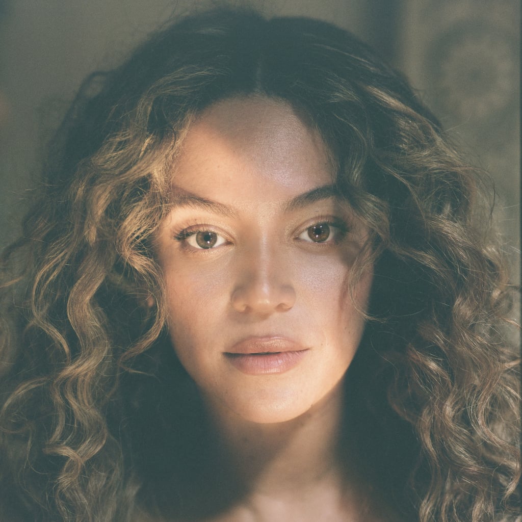 Beyoncé's Voluminous Curls For "Renaissance"