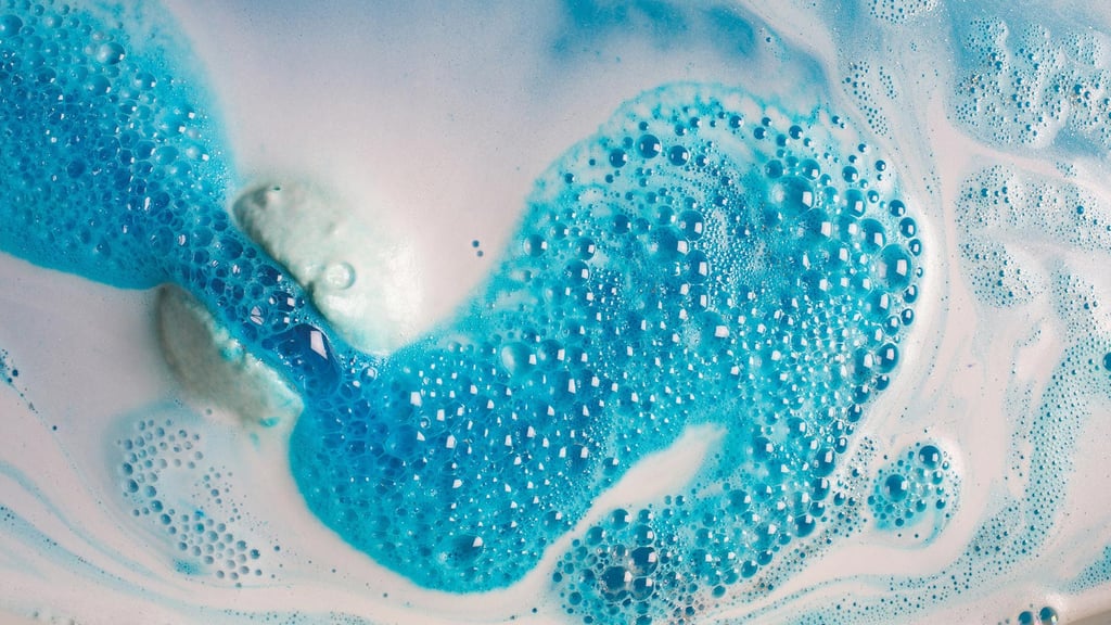 Lush Frozen Bath Bomb