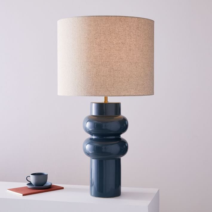 Modern totem cheap table lamp