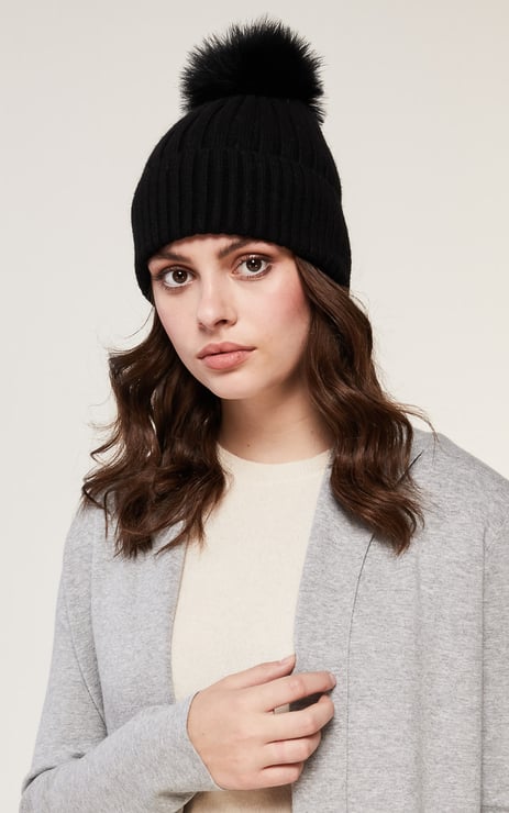 CIEL Rib Knit Hat With Removable Feather Pom Pom