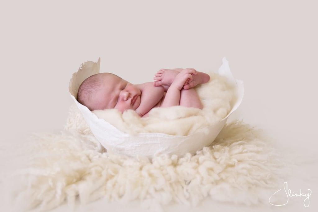 Newborn Photos in Baby Bump Cast Molds