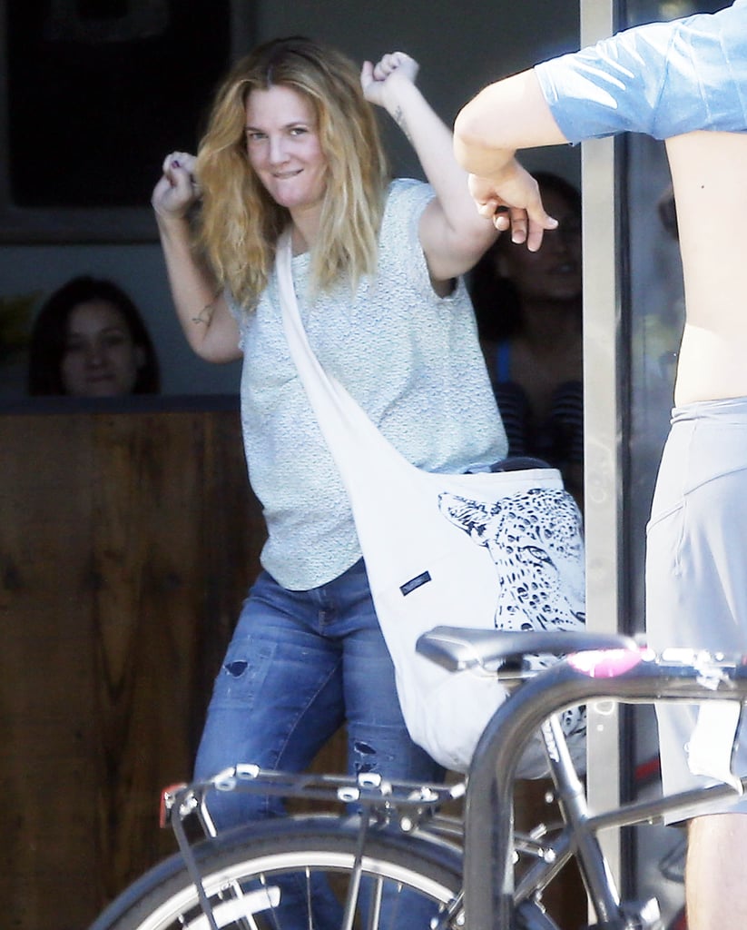 Drew Barrymore looked like she was in high spirits in LA on Thanksgiving.