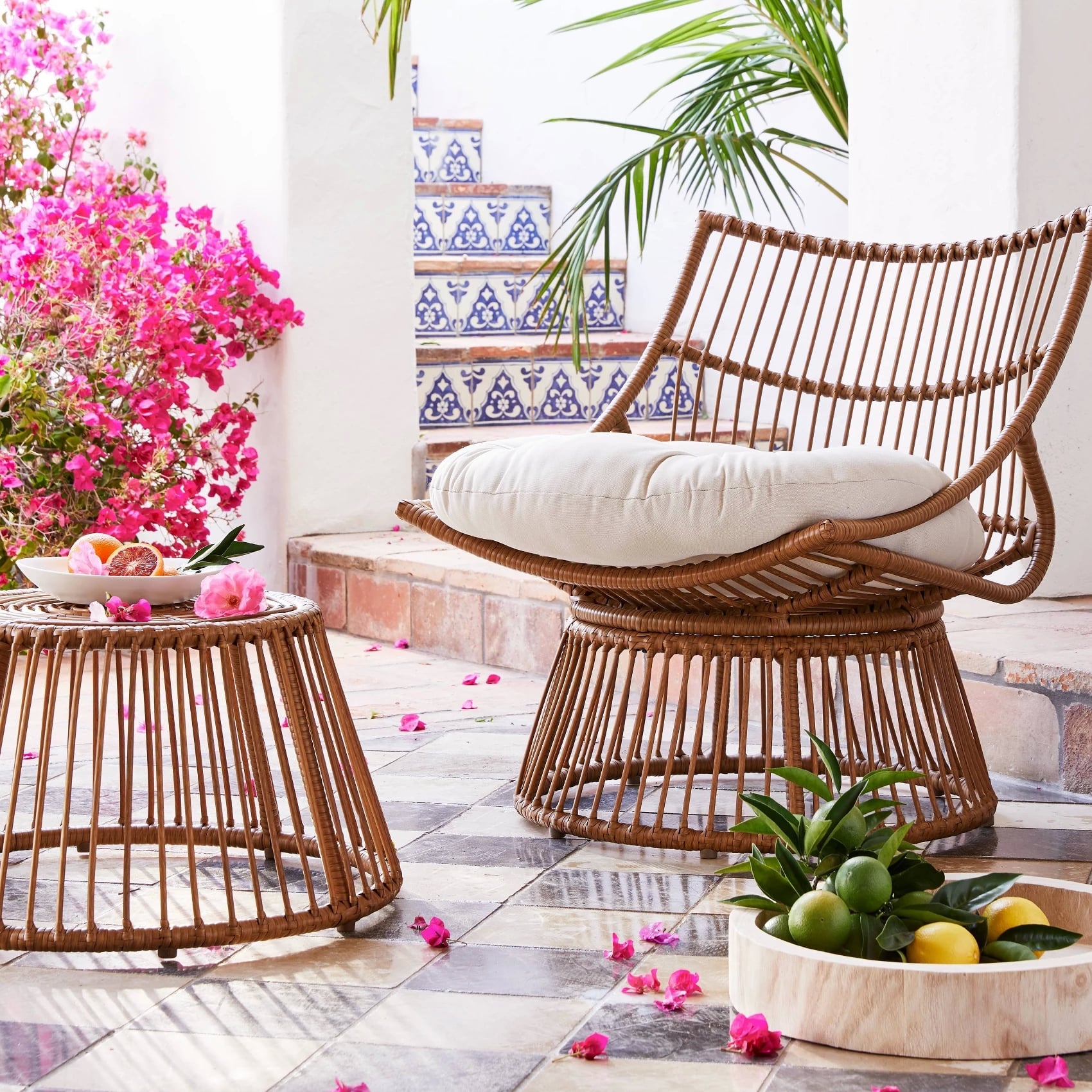 latigo rattan patio set