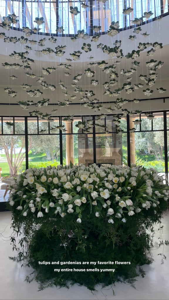 Kourtney Kardashian's Birthday Flowers From Travis Barker