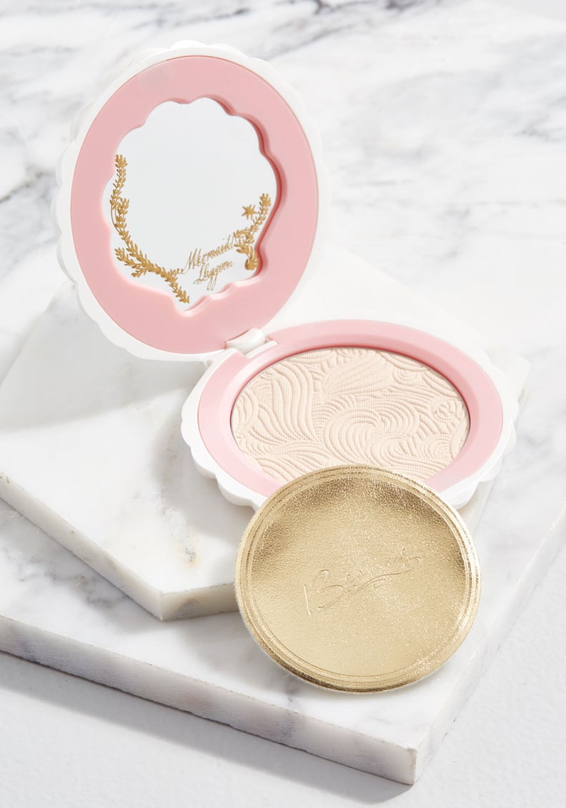 2018: Besame Peter Pan Pearl Shimmer Compact