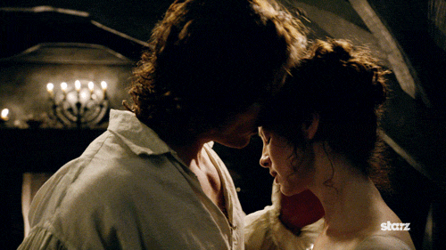Jamie and Claire First Kiss