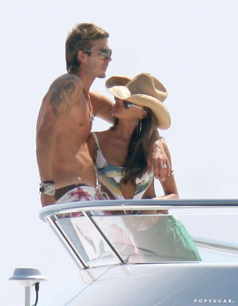 While in Saint-Tropez in June 2005, David and Victoria worked on their tans together.