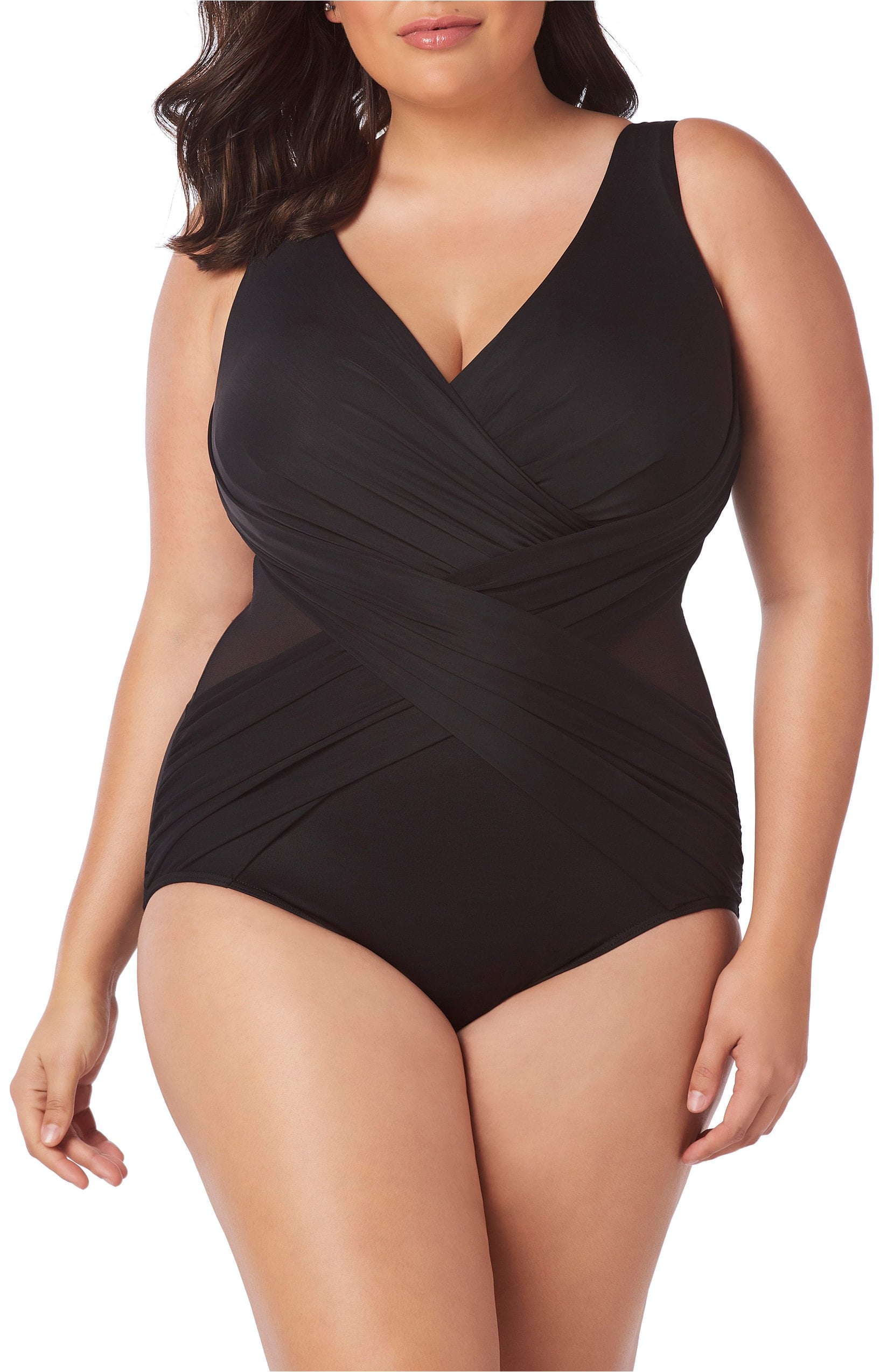 Miraclesuit Illusionist Crossover One Piece Kourtney Kardashian