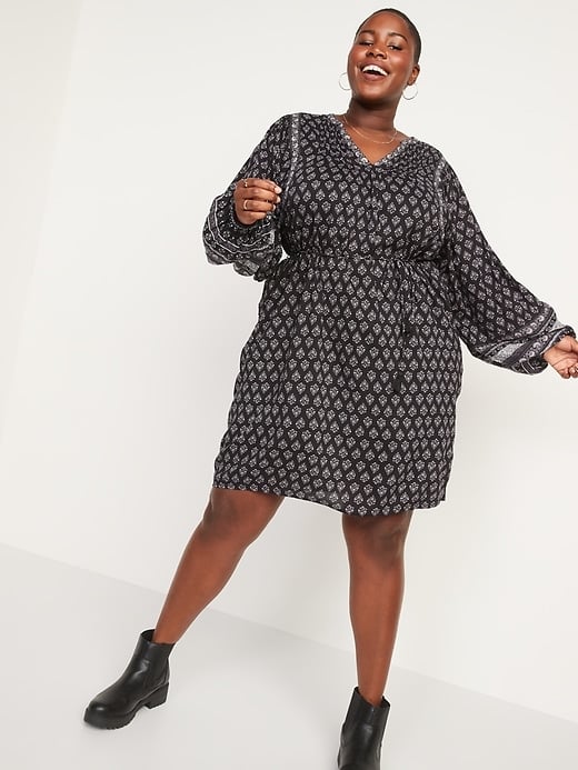 Long-Sleeved Dresses From Old Navy 2022 