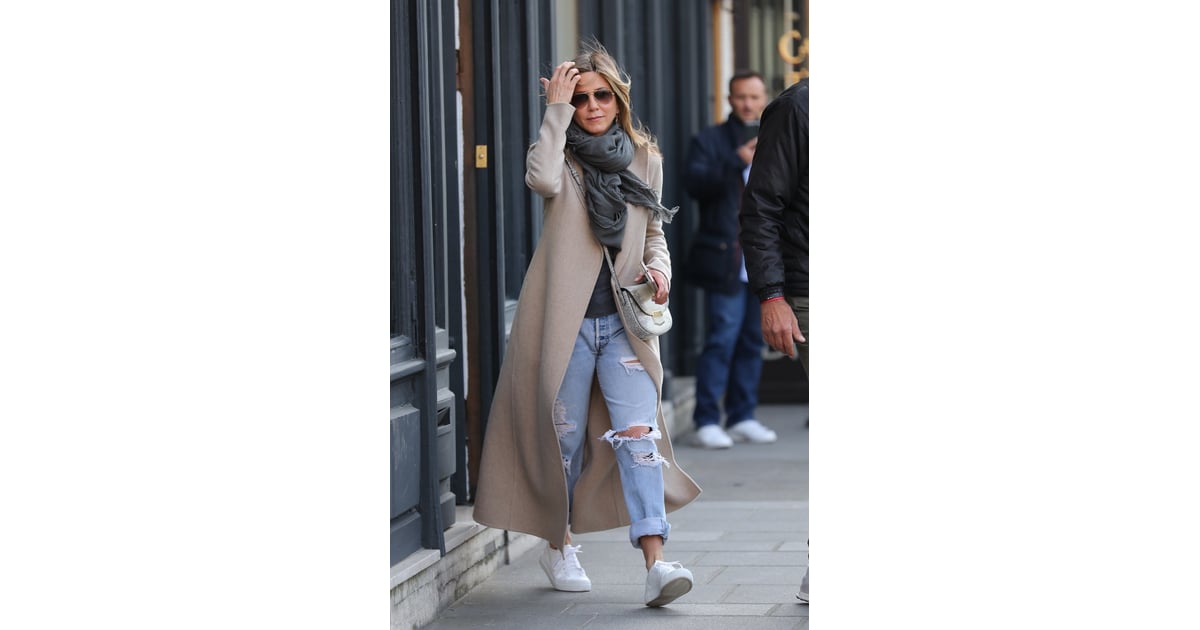 Jennifer Aniston Ripped Boyfriend Jeans | POPSUGAR Fashion Photo 6