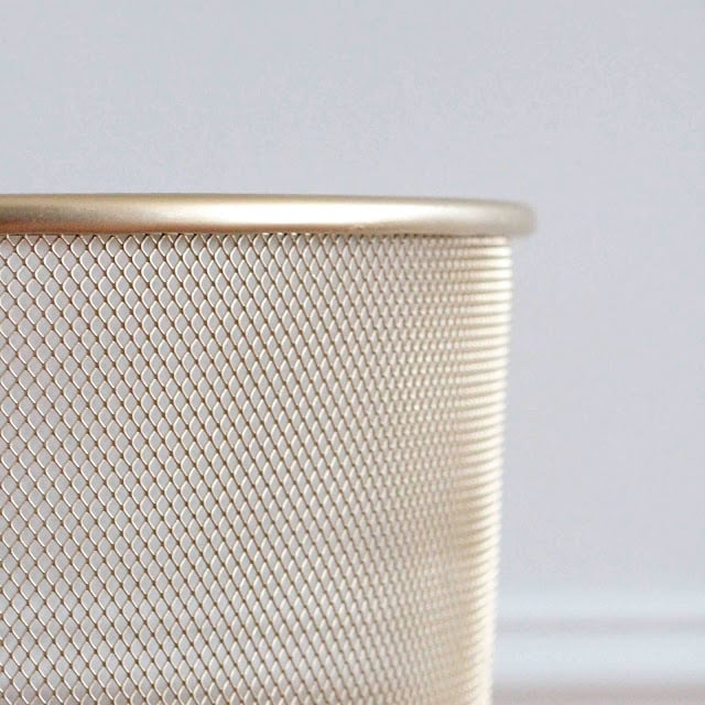 Chic Garbage Can Chic Garbage Can