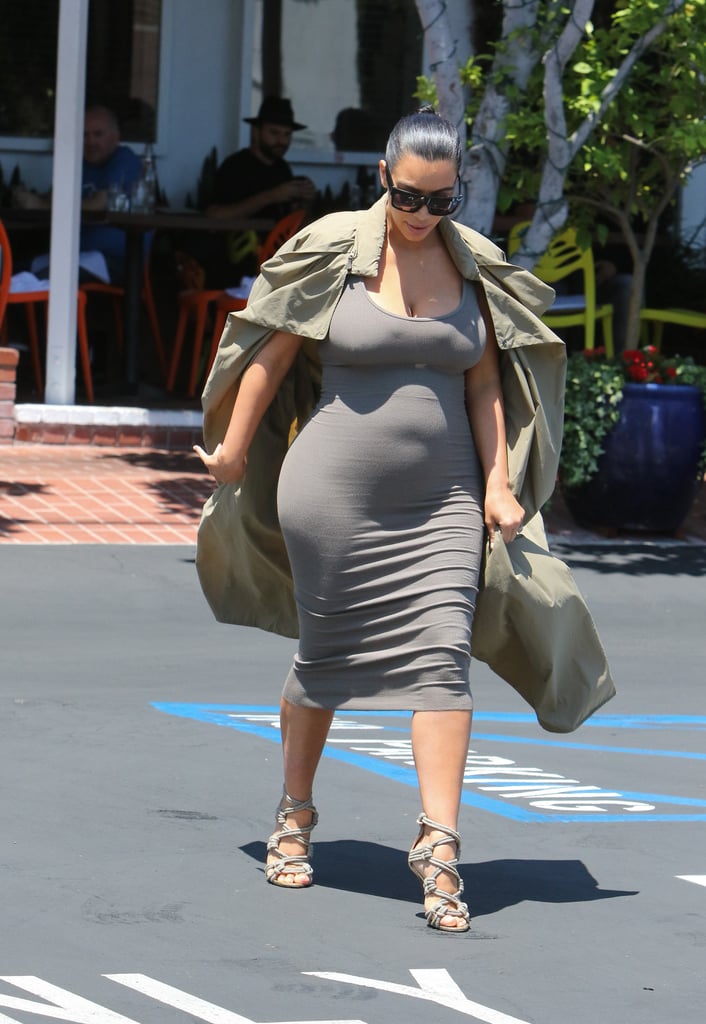 Kim Kardashian Baby Bump Pictures July 2015