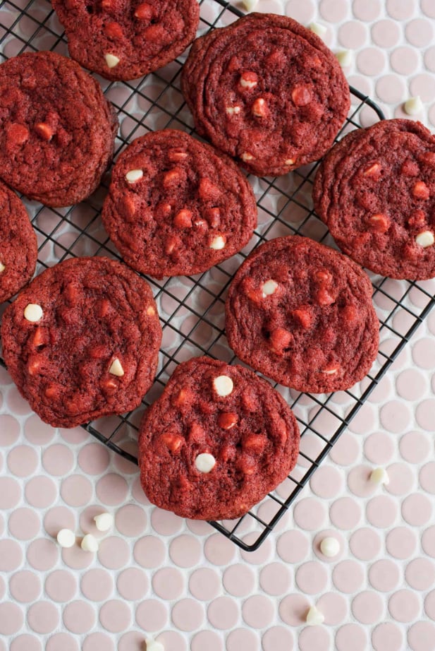 Thin and Crispy Red Velvet Cookies