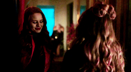 When Cheryl Looked at Toni Like This . . . Woof