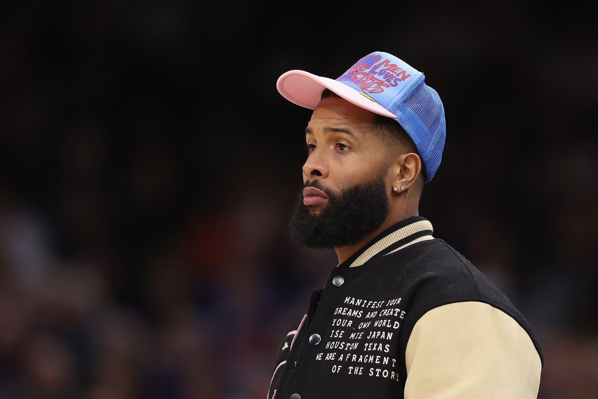 PHOENIX, ARIZONA - DECEMBER 17:  NFL athlete Odell Beckham Jr. attends the NBA game between the Phoenix Suns and the New Orleans Pelicans at Footprint Centre on December 17, 2022 in Phoenix, Arizona. The Suns defeated the Pelicans 118-114.  NOTE TO USER: User expressly acknowledges and agrees that, by downloading and or using this photograph, User is consenting to the terms and conditions of the Getty Images Licence Agreement. (Photo by Christian Petersen/Getty Images)
