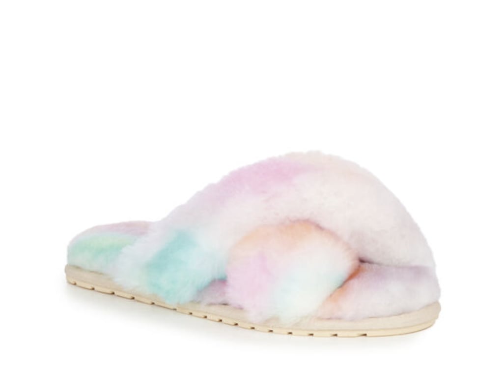 emu slippers tie dye