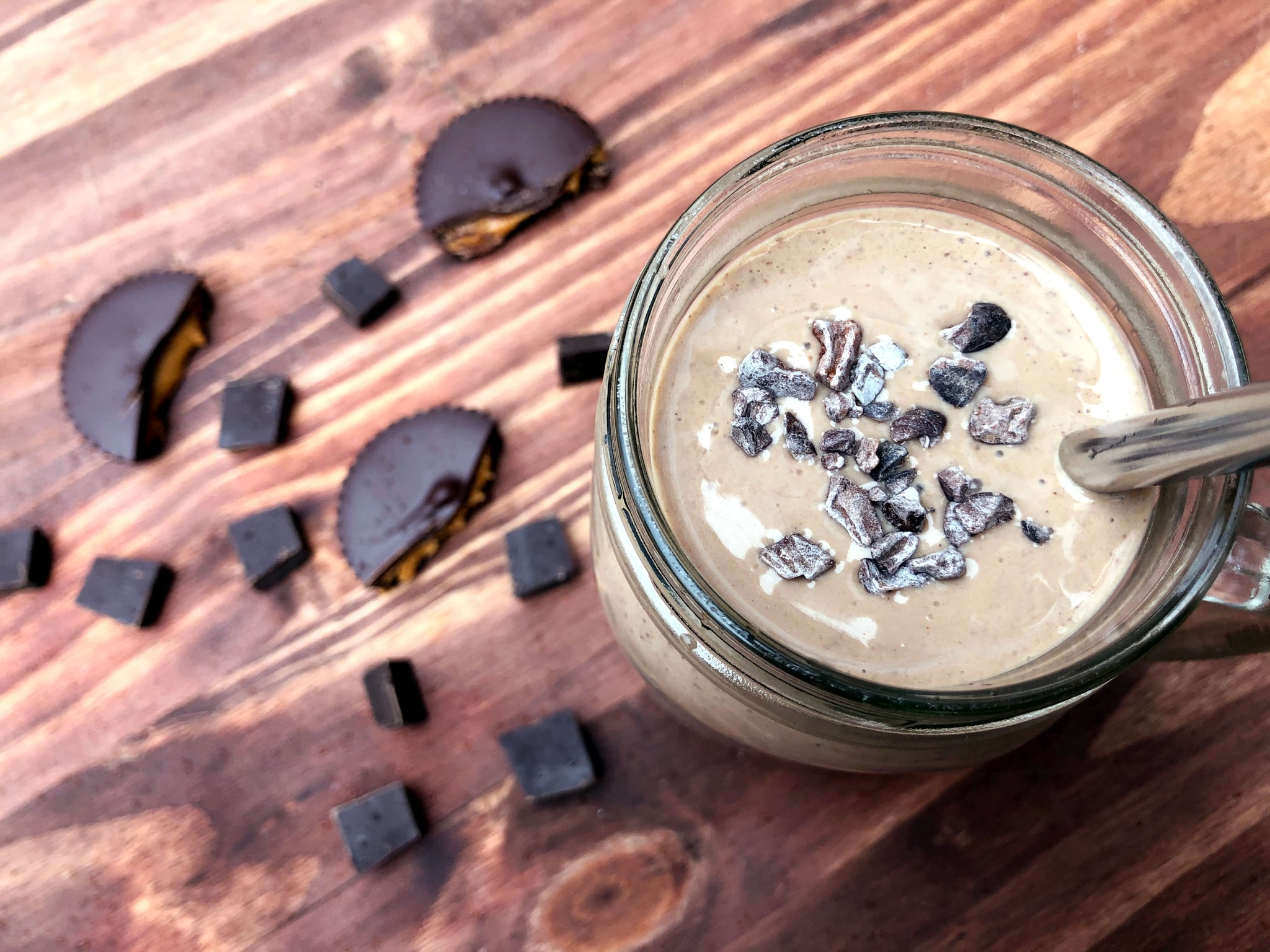 Quick Creamy Chocolate Protein Shake « for weight loss « Clean & Delicious