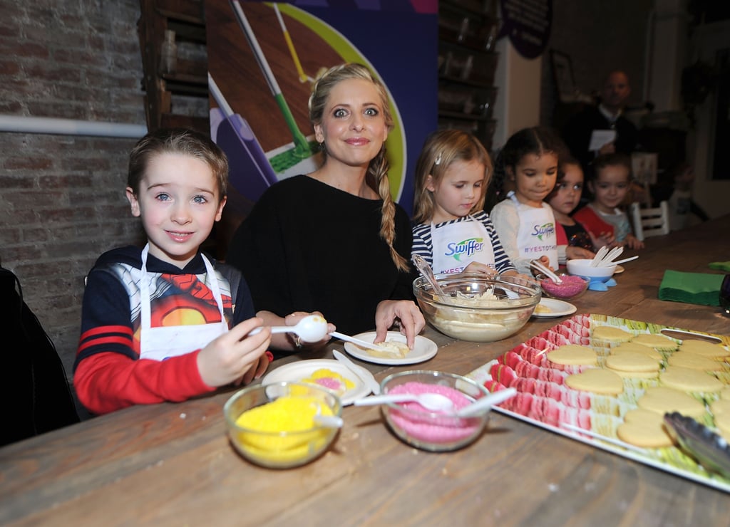 Sarah Michelle Gellar at Swiffer Event 2016