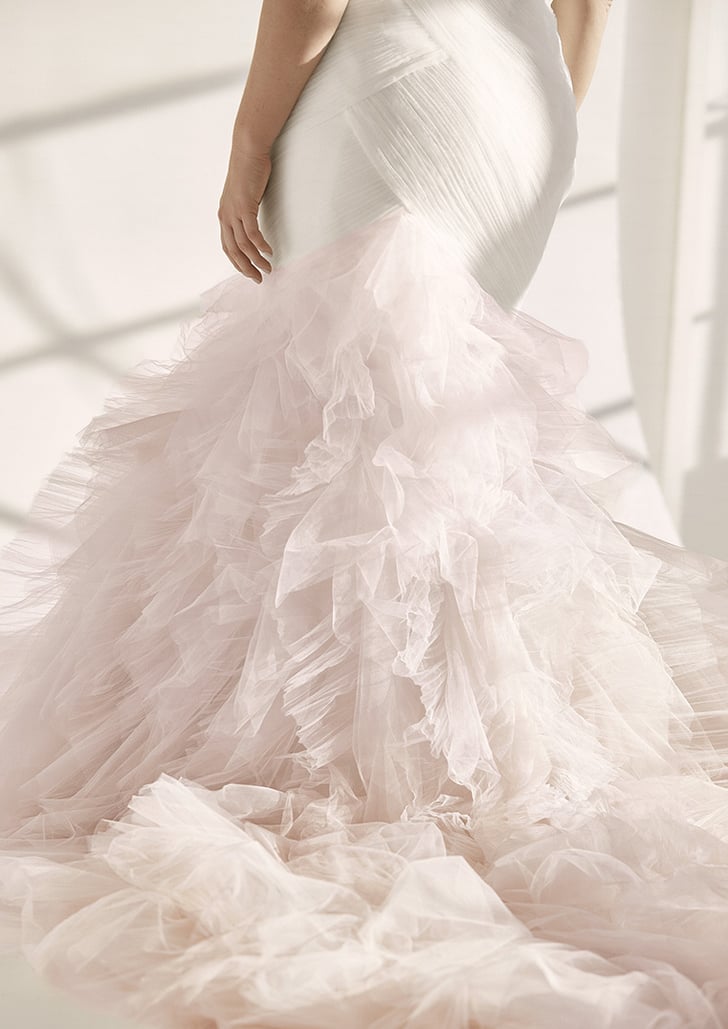 pronovias curvy