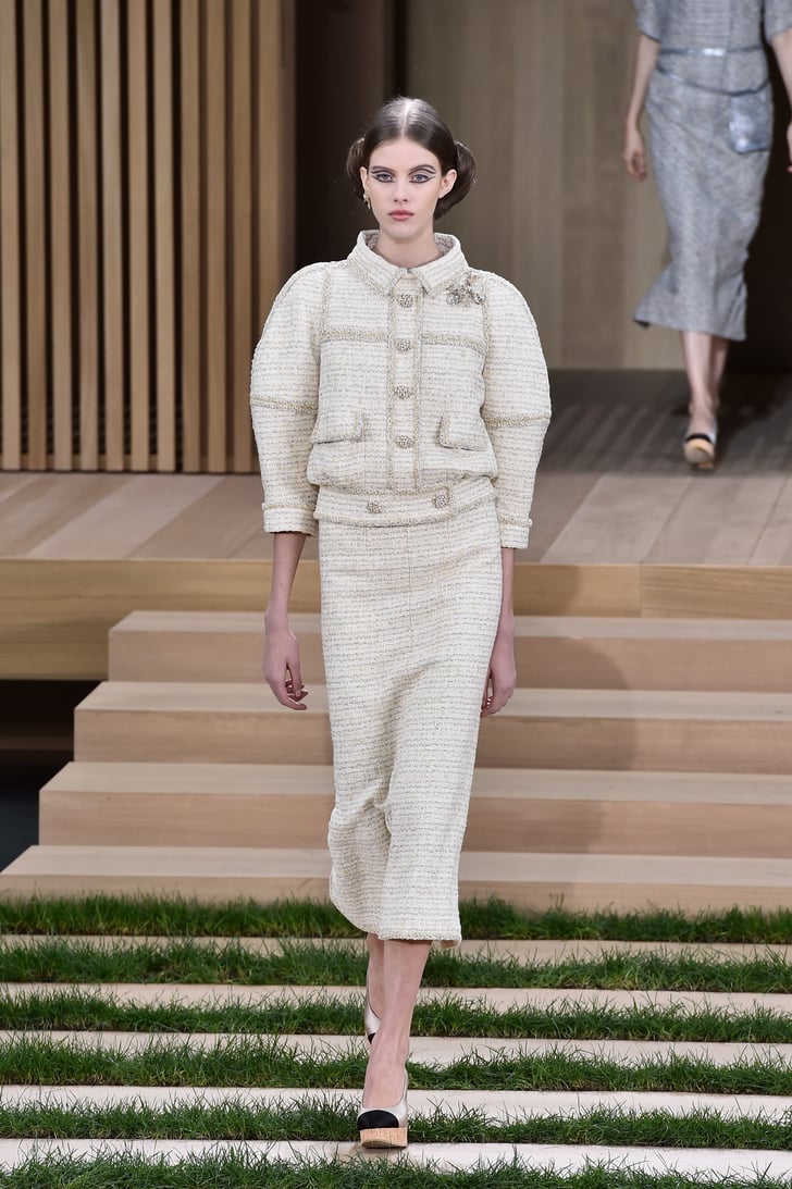 Chanel Couture Spring 2016 | POPSUGAR Fashion Photo 4