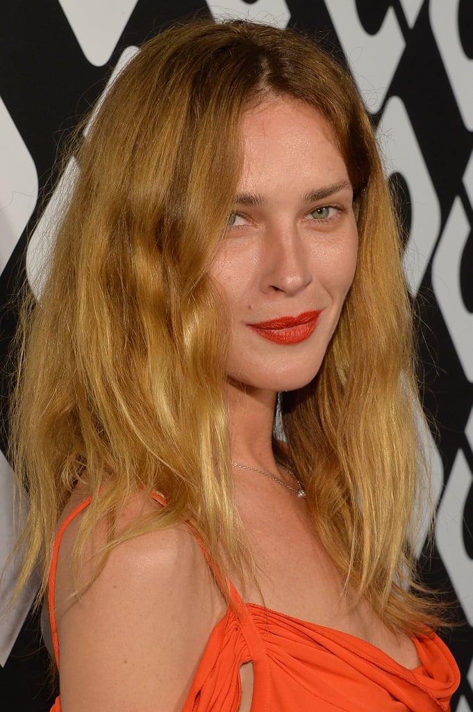 With her red lipstick and her messy yet chic bed head, Erin Wasson simply oozed rocker-girl beauty.