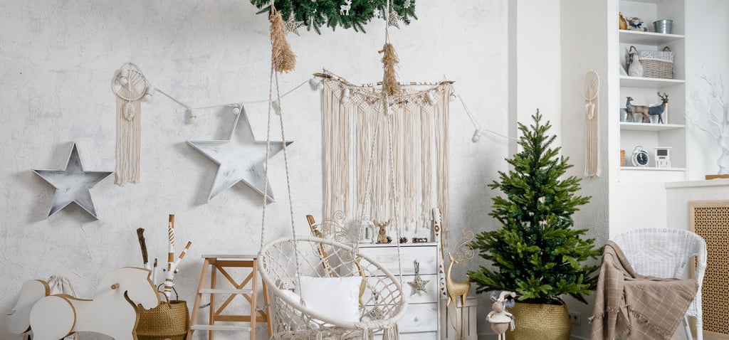 How to Prep Your Home For Hosting Family During the Holidays