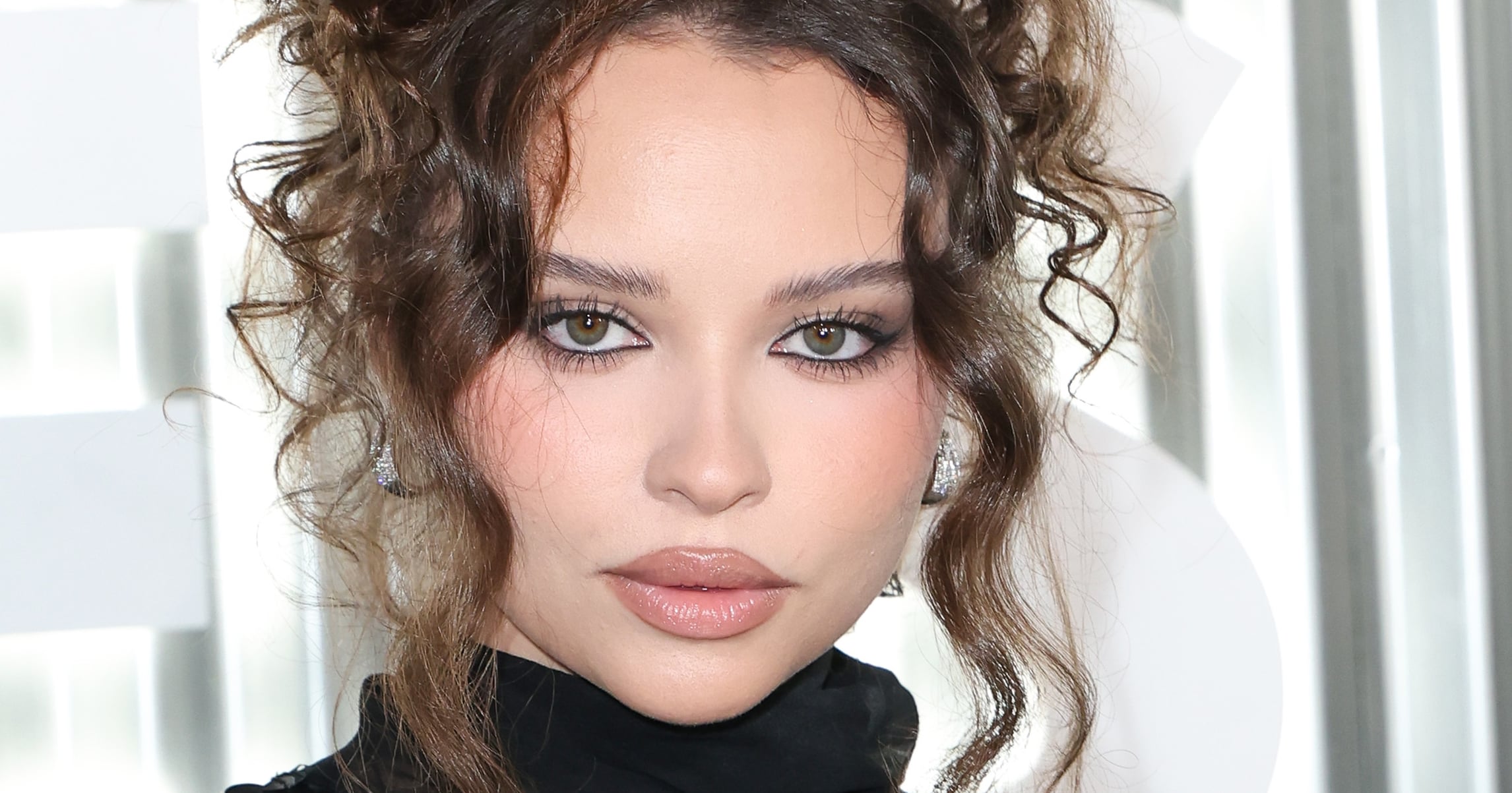 Isabella Briggs Gets Real About Her Acne Journey