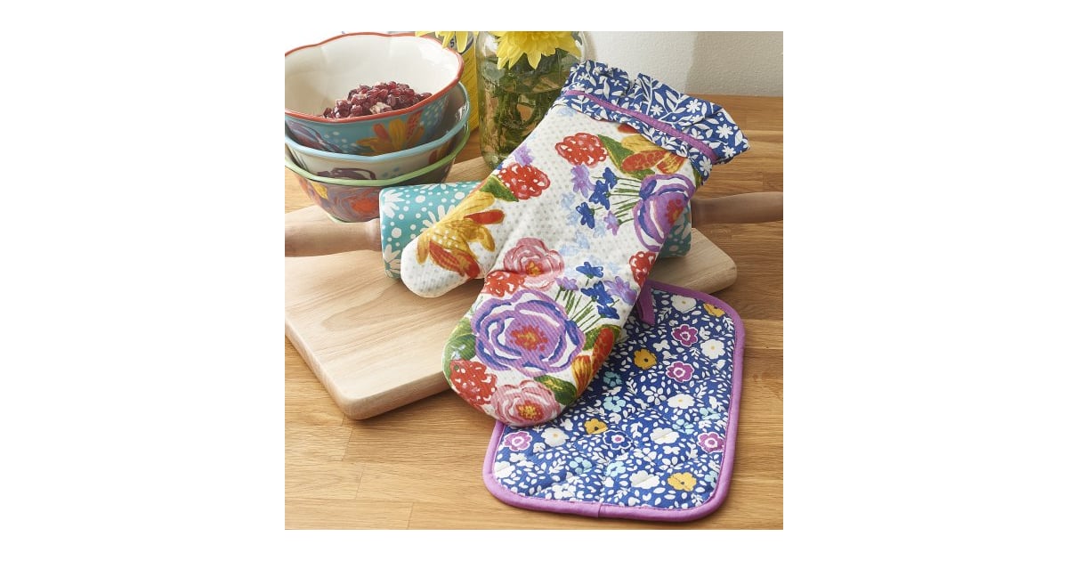 The Pioneer Woman Celia Oven Mitt & Pot Holder 2 pack Set (6) Gifts