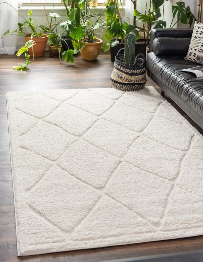 Rugs.com 8' x 10' Lattice Shag Rug