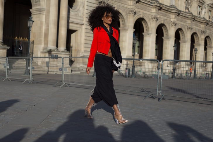 How to Wear a Scarf in the Fall