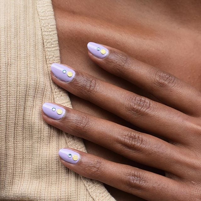 Autumn Nail Art Trend: Tonal Studs