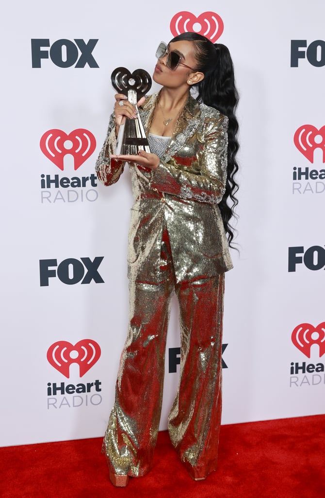 H.E.R.'s Sequin Outfits at the 2021 iHeartRadio Music Awards