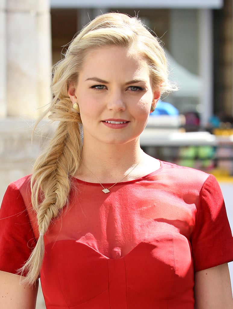 Pulling on a fishtail braid to widen it, like Jennifer Morrison did while out in Los Angeles, adds instant texture without any product. Pulling on a fishtail braid to widen it, like Jennifer Morrison did while out in Los Angeles, adds instant texture without any product.