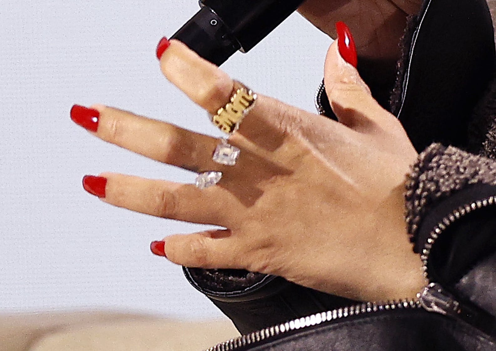 Rihanna Wears Mom Ring to Super Bowl Press Conference | PS Fashion